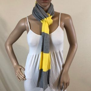 Gap yellow and gray scarf